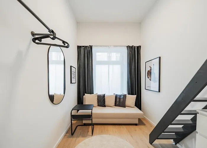 Hostal Chic By Home2