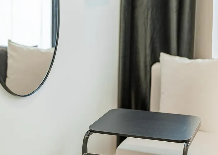 Chic By Home2 Hostal Viena