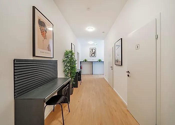 Chic By Home2 * Viena