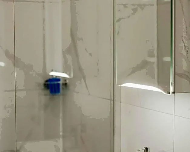 Chic By Home2 *